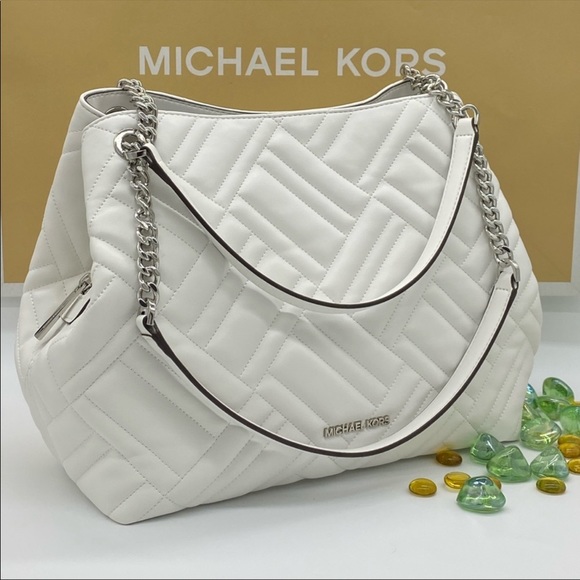 MICHAEL KORS PEYTON LARGE CHAIN SHOULDER TOTE
NWT - Picture 11 of 16